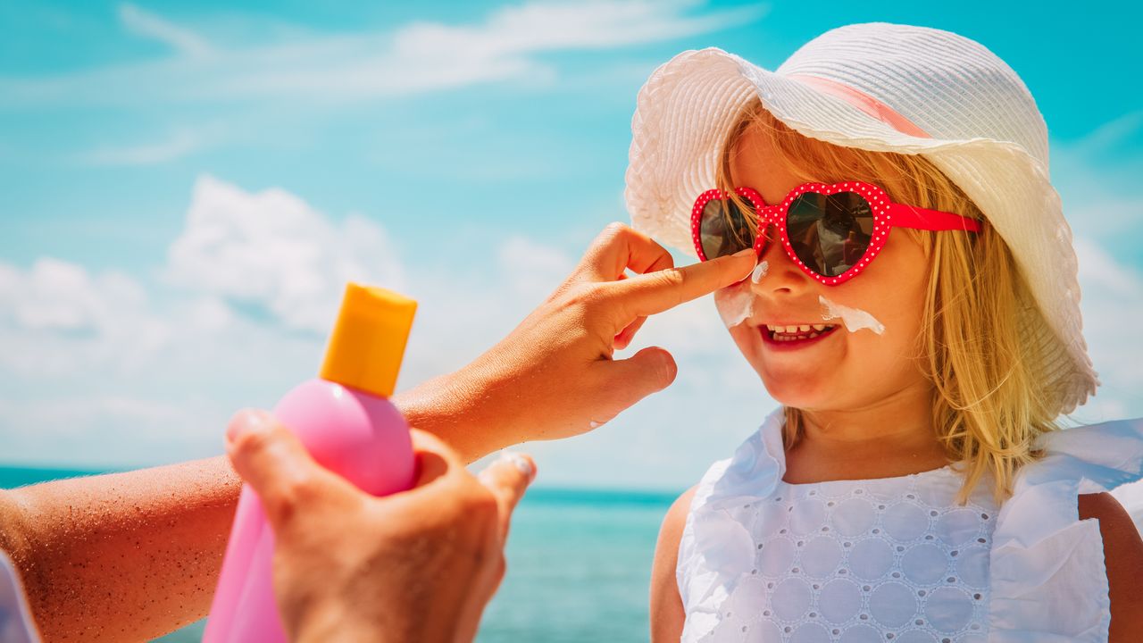 Deal of the Day: 10 of the safest, and most effective, best sunscreens you can buy on Amazon, starting at just $9 - MarketWatch