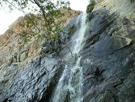 مکان دیدنی ایران در زمستان,جاهای دیدنی ایران در زمستان,آبشار پریشان