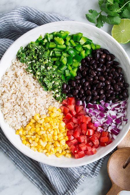 برنج قهوه‌ای و سبزیجات رنگی؛ ترکیبی پر فیبر و مغذی