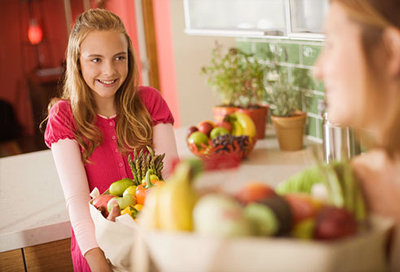 تغذیه نوجوانان، رژیم غذایی سالم برای نوجوانان مواد غذایی مفید برای نوجوانان, رژیم نوجوانان