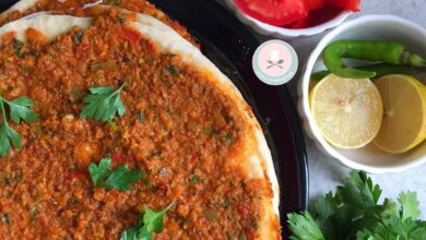 طرز تهیه لاهماجون بدون فر